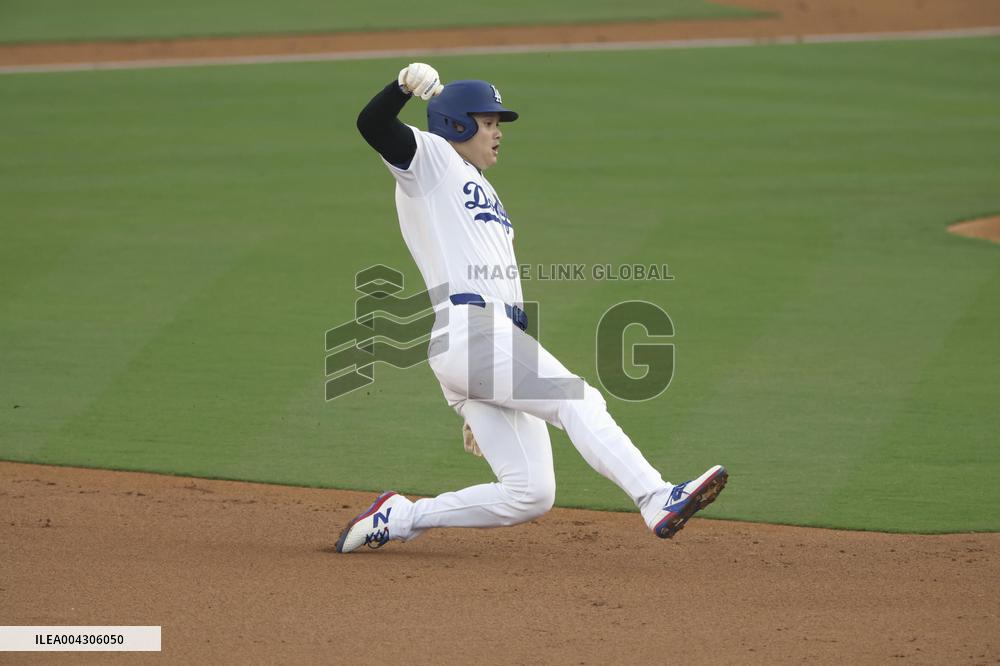 Baseball: Cubs vs. Dodgers