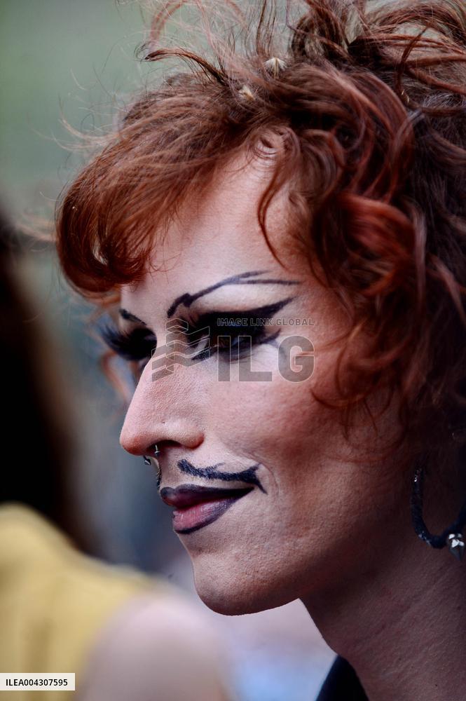 Techno Music Culture Strikes Back - Paris