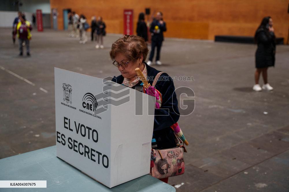 Second Round Of The General Elections Of Ecuador 2025 - Madrid