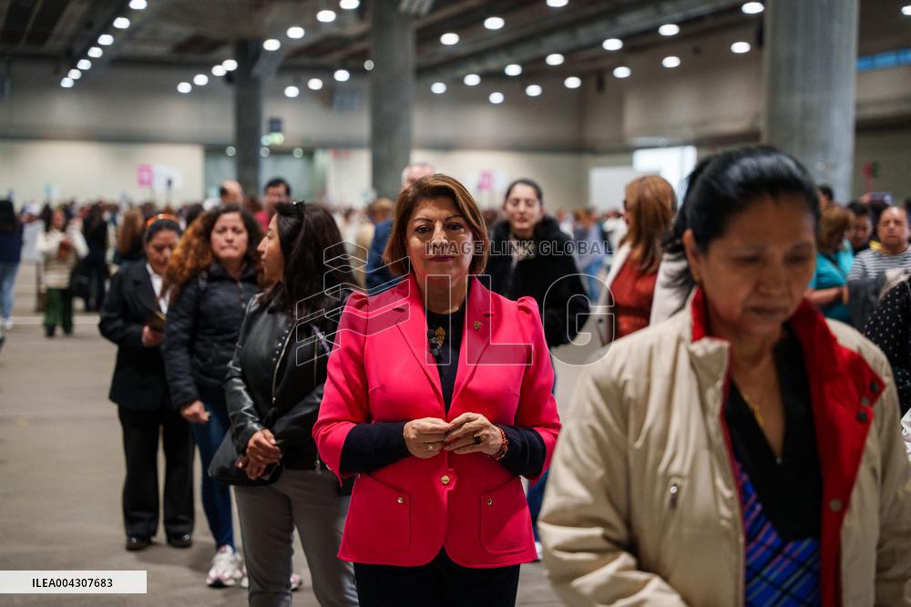 Second Round Of The General Elections Of Ecuador 2025 - Madrid