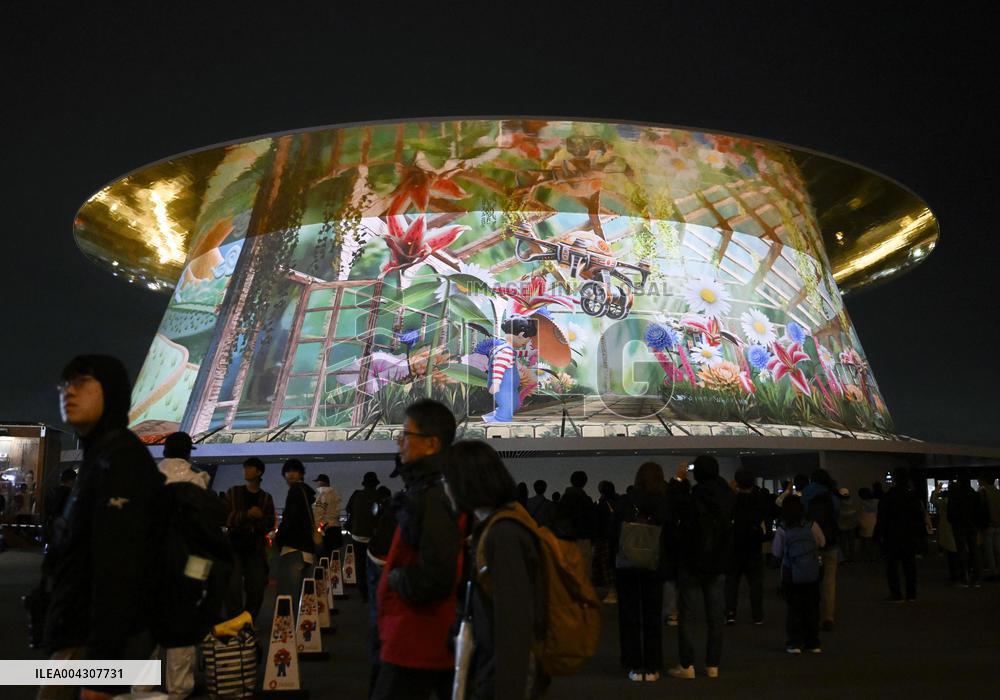 World Exposition opens in Osaka