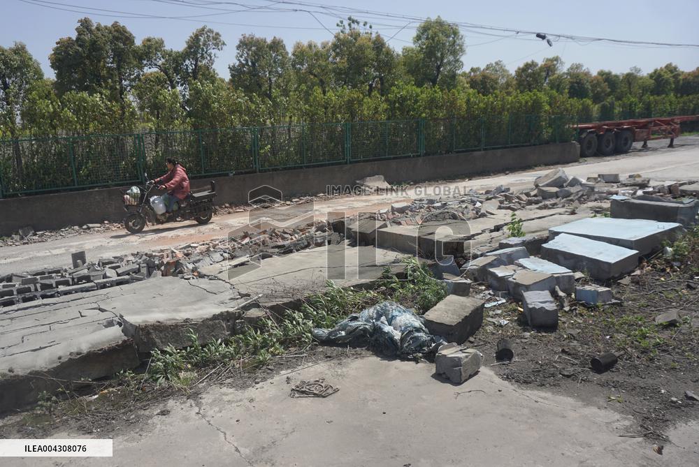 Strong Wind Hit Shanghai