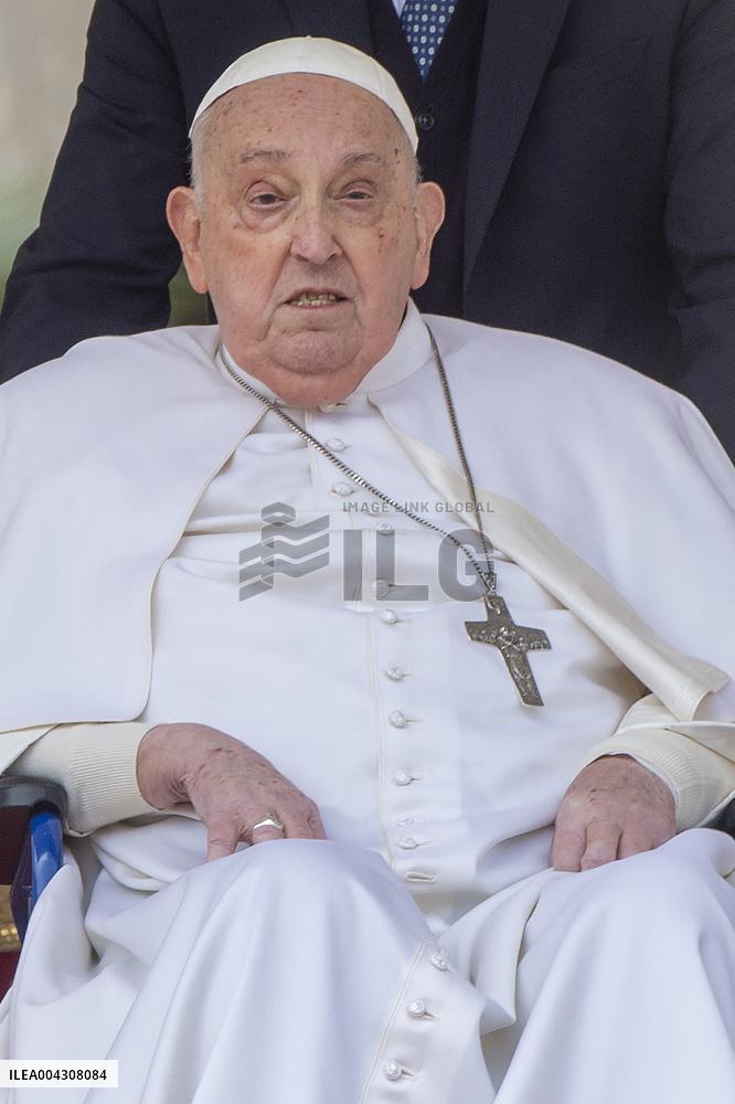 Pope Francis in Holy Mass on Palm Sunday - Vatican