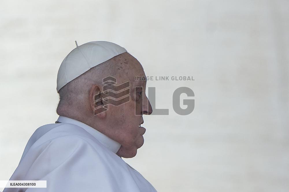 Pope Francis in Holy Mass on Palm Sunday - Vatican