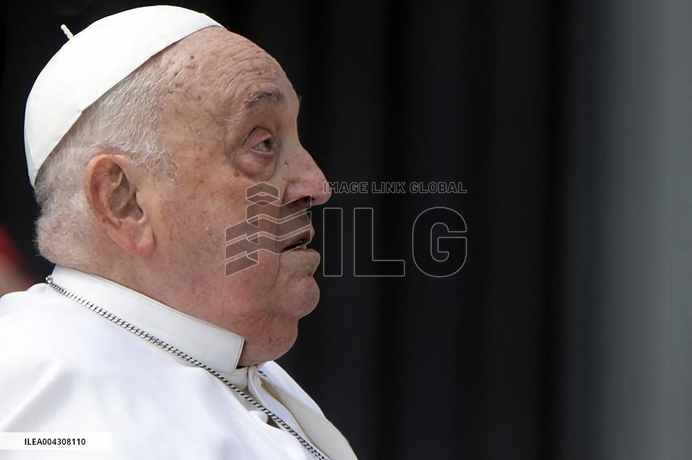 Pope Francis in Holy Mass on Palm Sunday - Vatican