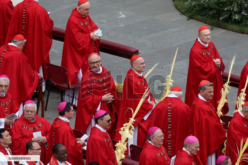 Cardinal Leonardo Sandri, Holy Mass on Palm Sunday in  Saint Peter’s Square in Rome