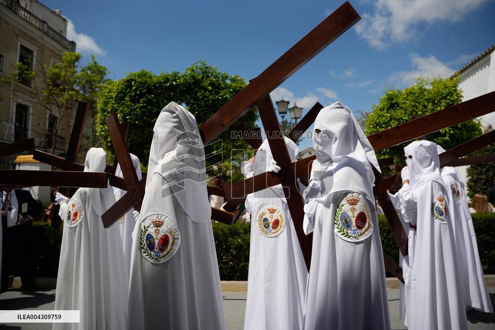 Brotherhood Of Peace Procession For Palm Sunday - Seville