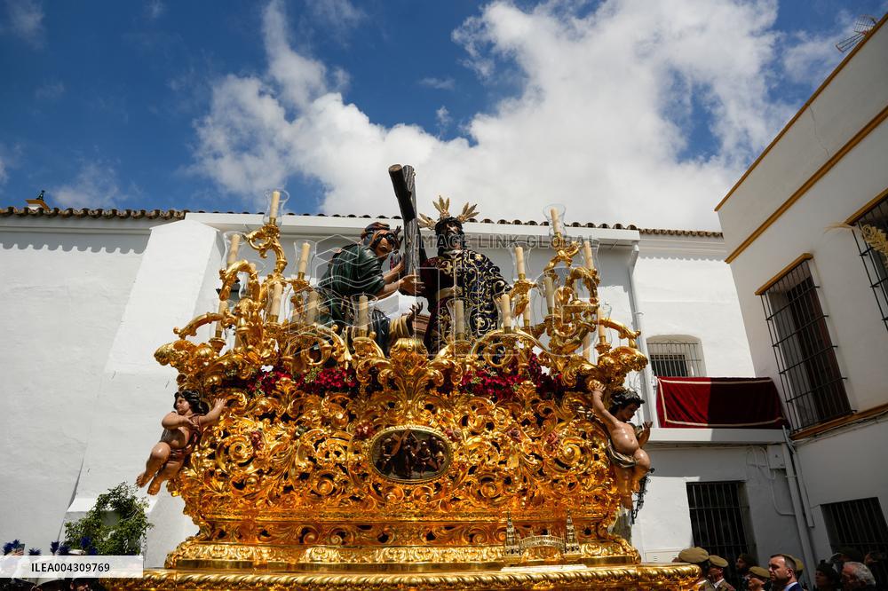 Brotherhood Of Peace Procession For Palm Sunday - Seville