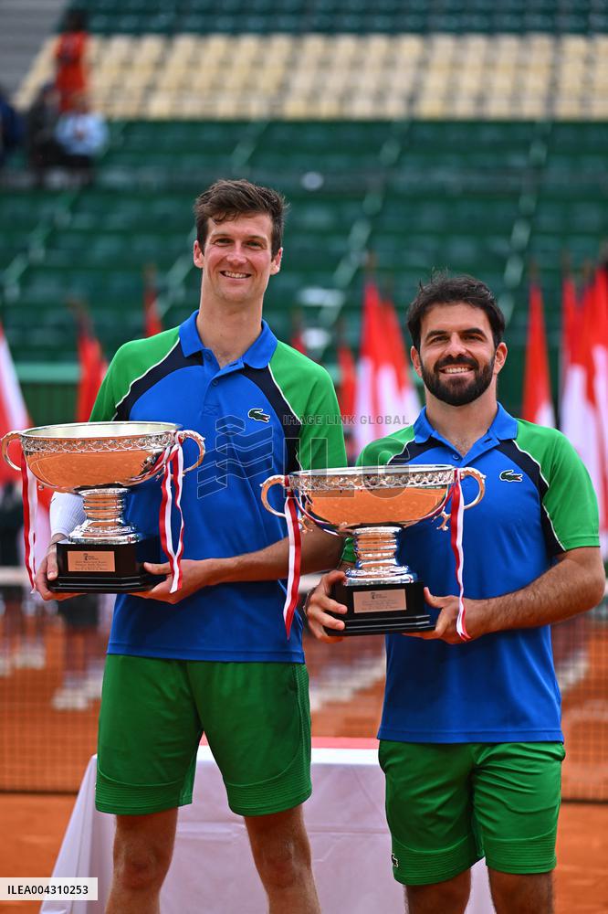 Romain Arneodo And Manuel Guinard Win Doubles Final At Rolex Masters - Monaco