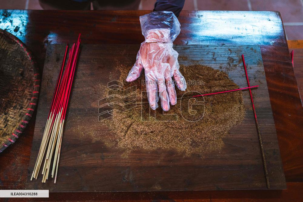 Incense Sticks Traditional Making - Vietnam