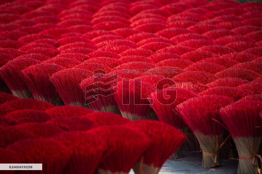 Incense Sticks Traditional Making - Vietnam