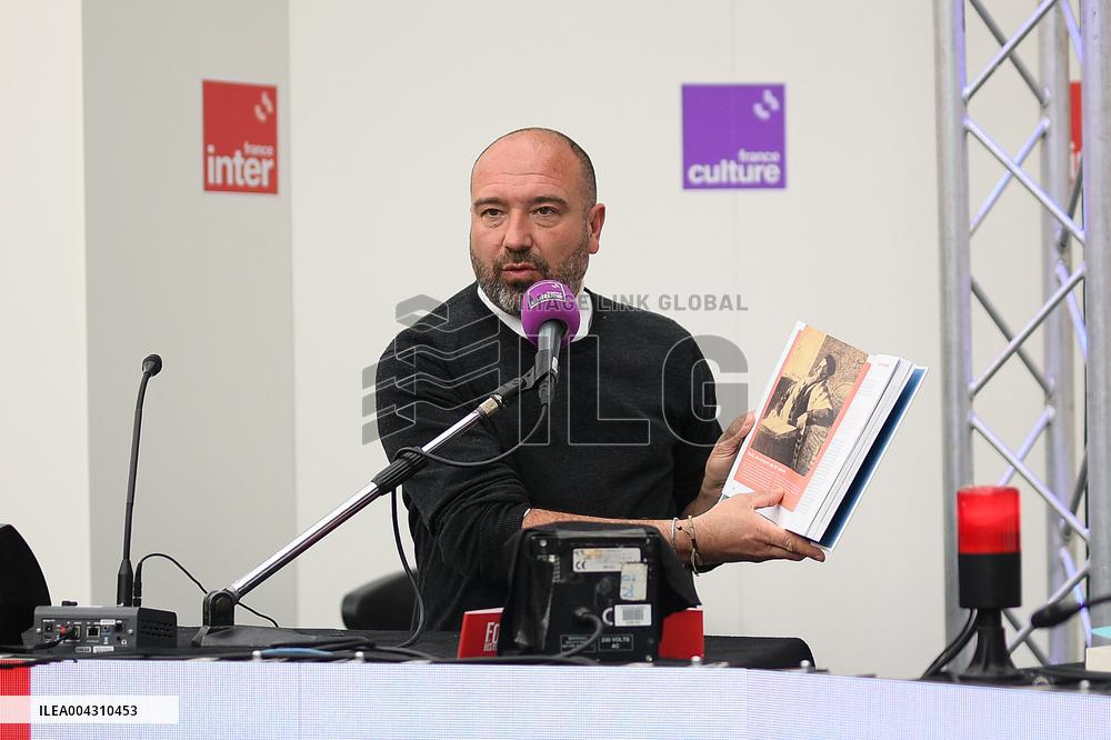 Paris Book Festival Ends On A High Note - France