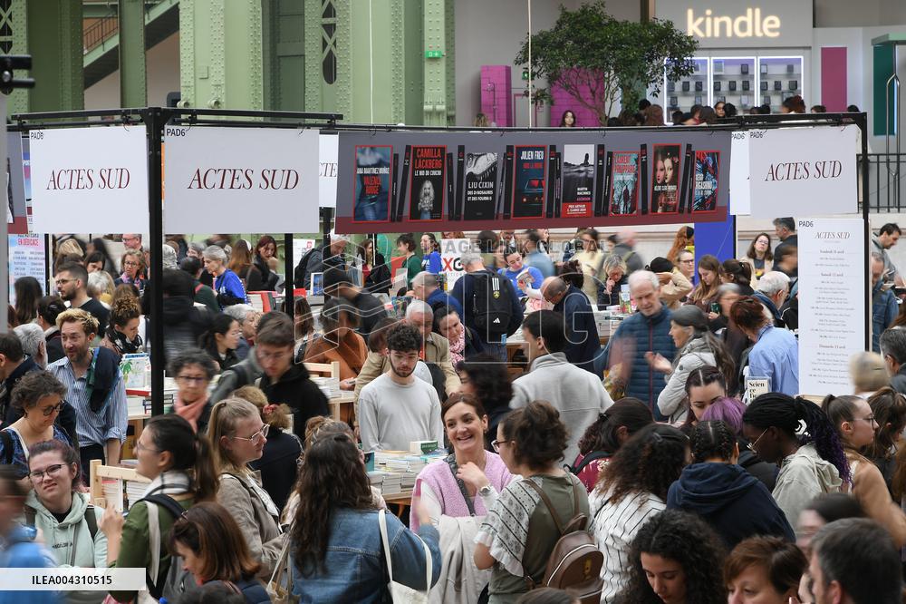 Paris Book Festival Ends On A High Note - France