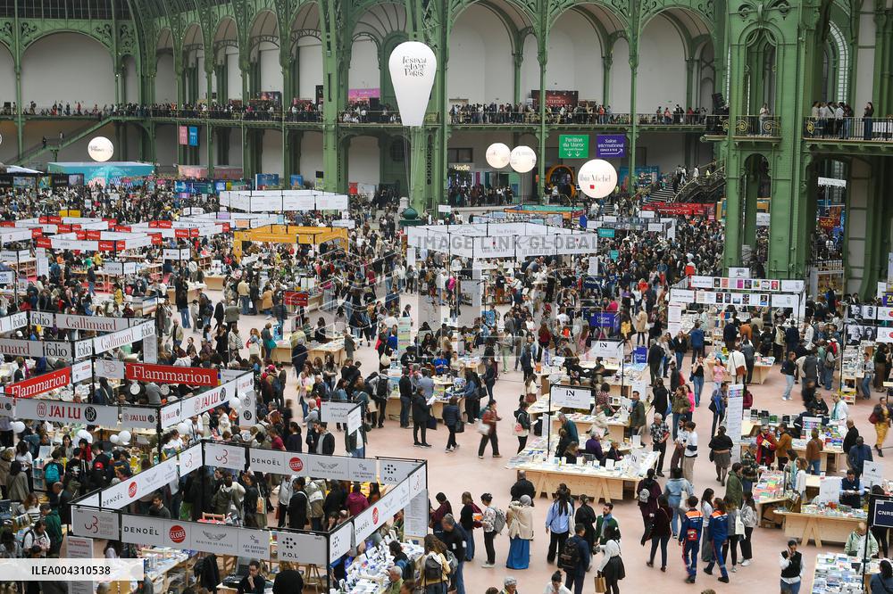 Paris Book Festival Ends On A High Note - France