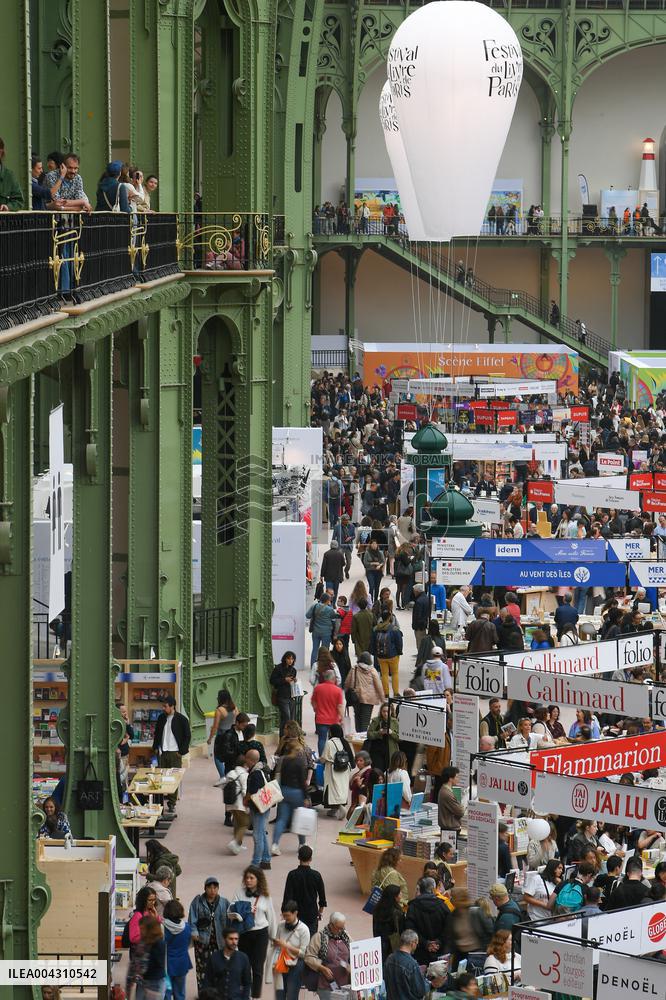 Paris Book Festival Ends On A High Note - France