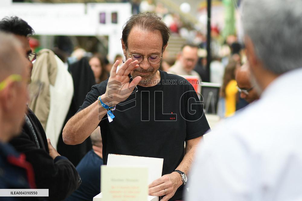 Paris Book Festival Ends On A High Note - France