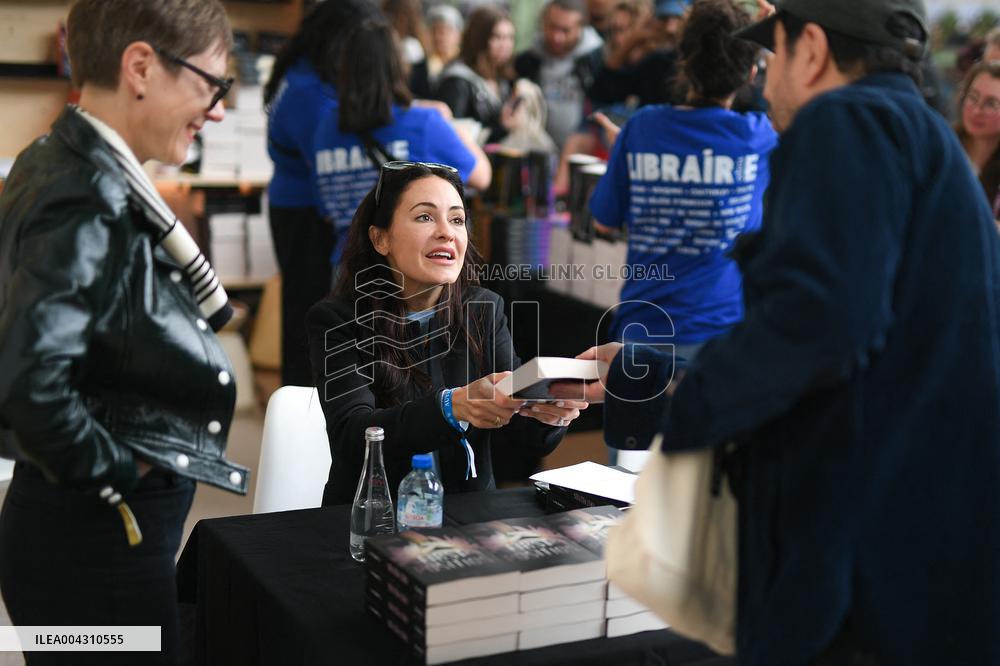 Paris Book Festival Ends On A High Note - France