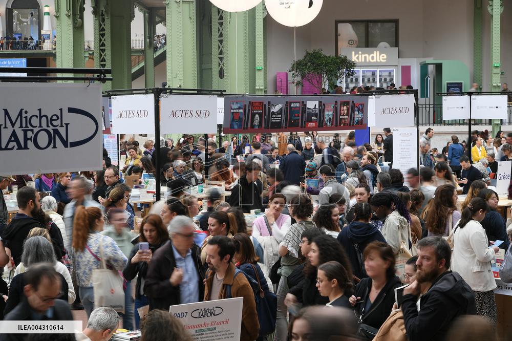 Paris Book Festival Ends On A High Note - France