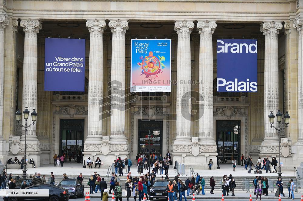 Paris Book Festival Ends On A High Note - France