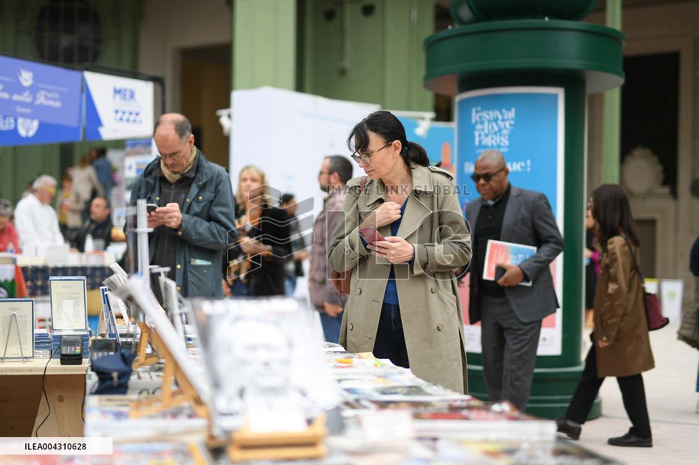 Paris Book Festival Ends On A High Note - France