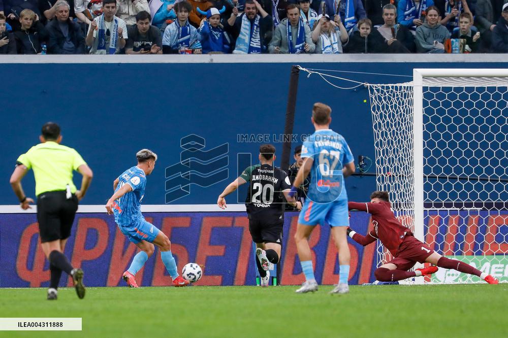 Zenit St. Petersburg v Krasnodar - Russian Premier League