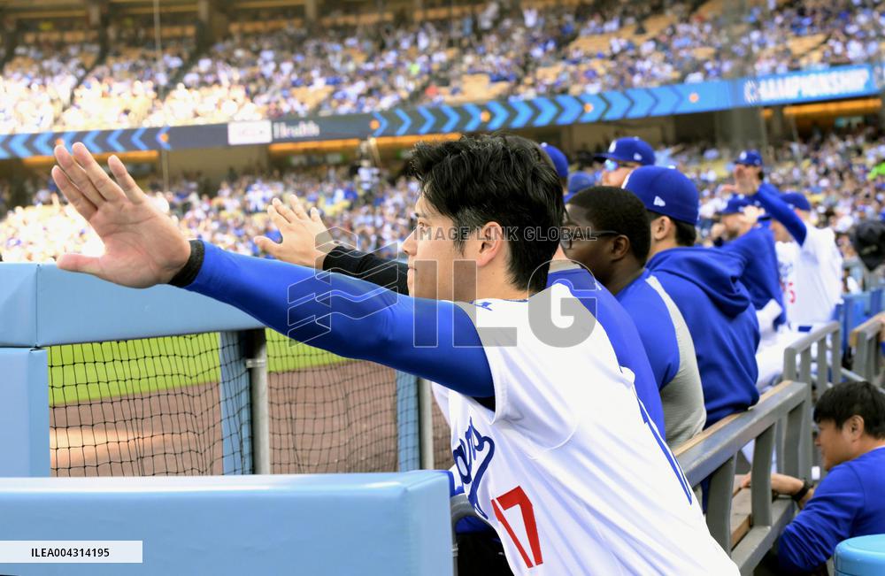 Baseball: Cubs vs. Dodgers
