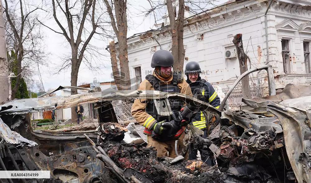 Russian Strike on Sumy Northeastern Ukraine Killed 34 People - Ukraine