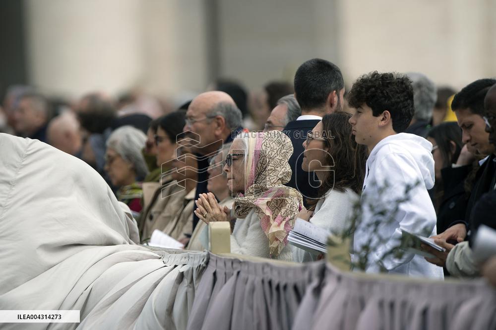 Palm Sunday Celebration in Vatican