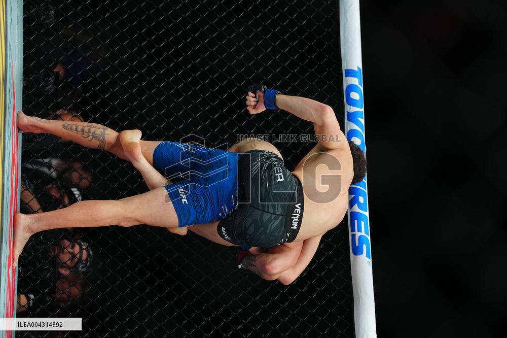UFC 314 - Volkanovski vs Lopes