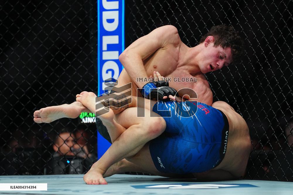 UFC 314 - Volkanovski vs Lopes