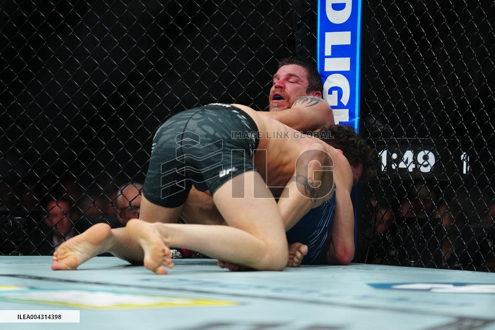 UFC 314 - Volkanovski vs Lopes