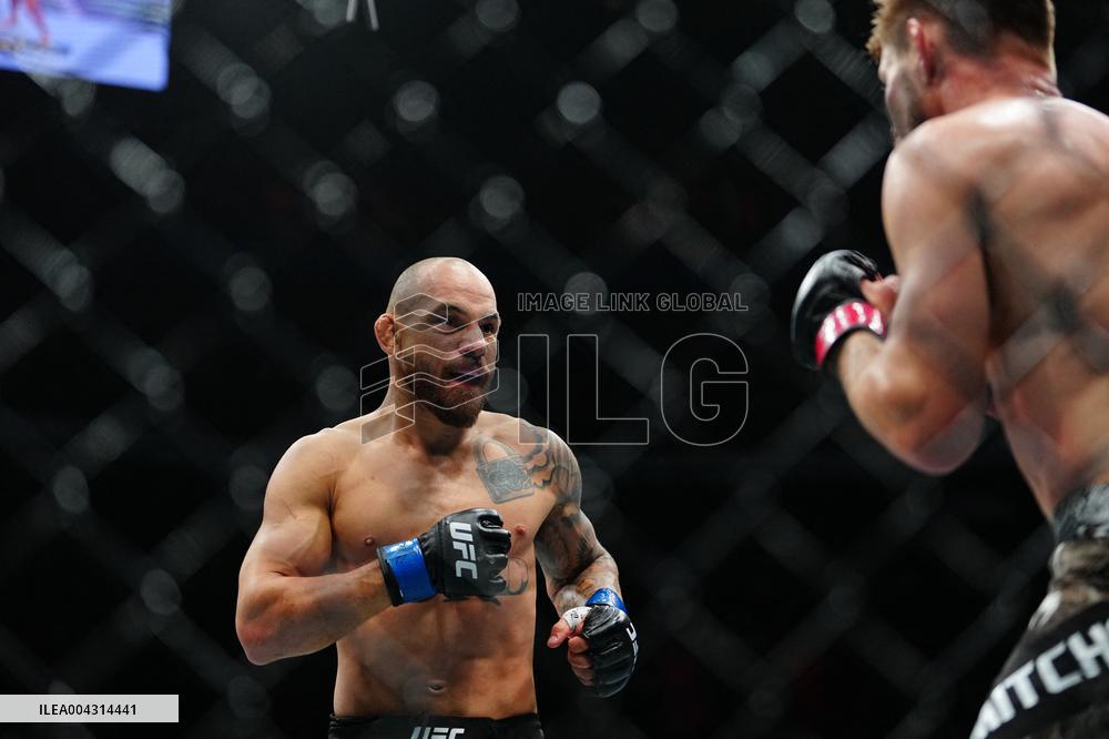 UFC 314 - Volkanovski vs Lopes