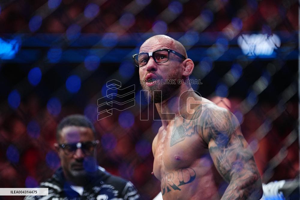 UFC 314 - Volkanovski vs Lopes