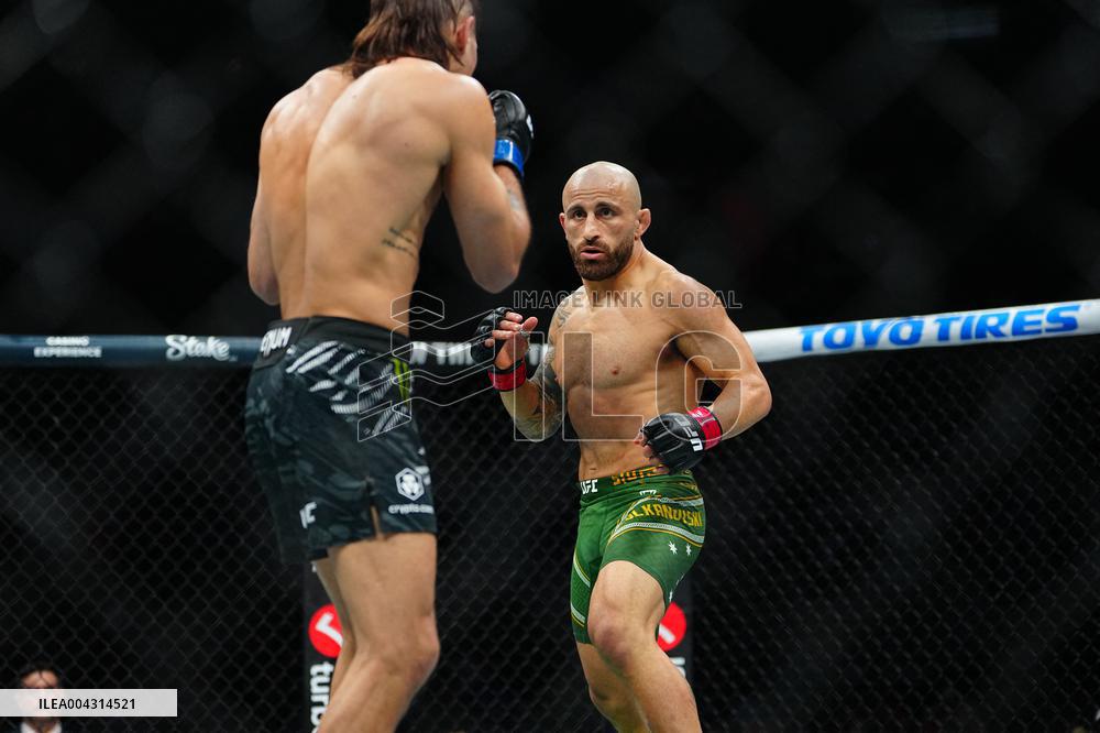 UFC 314 - Volkanovski vs Lopes