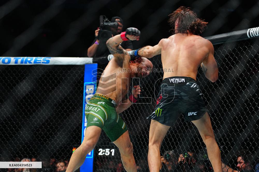 UFC 314 - Volkanovski vs Lopes