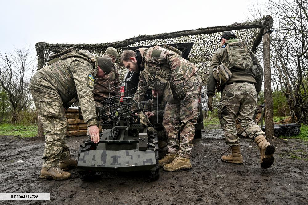 Ukrainian brigade fighting in Zaporizhzhia direction gets ground drone