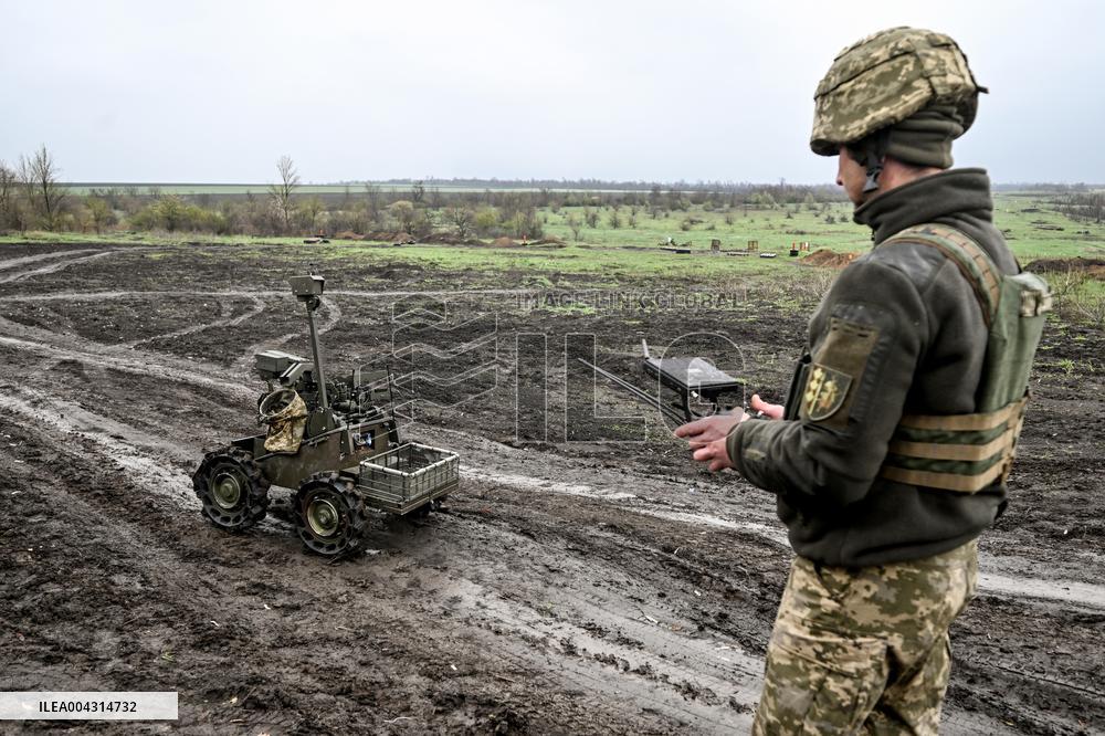 Ukrainian brigade fighting in Zaporizhzhia direction gets ground drone
