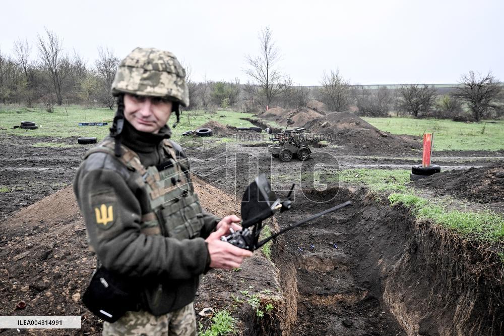 Ukrainian brigade fighting in Zaporizhzhia direction gets ground drone