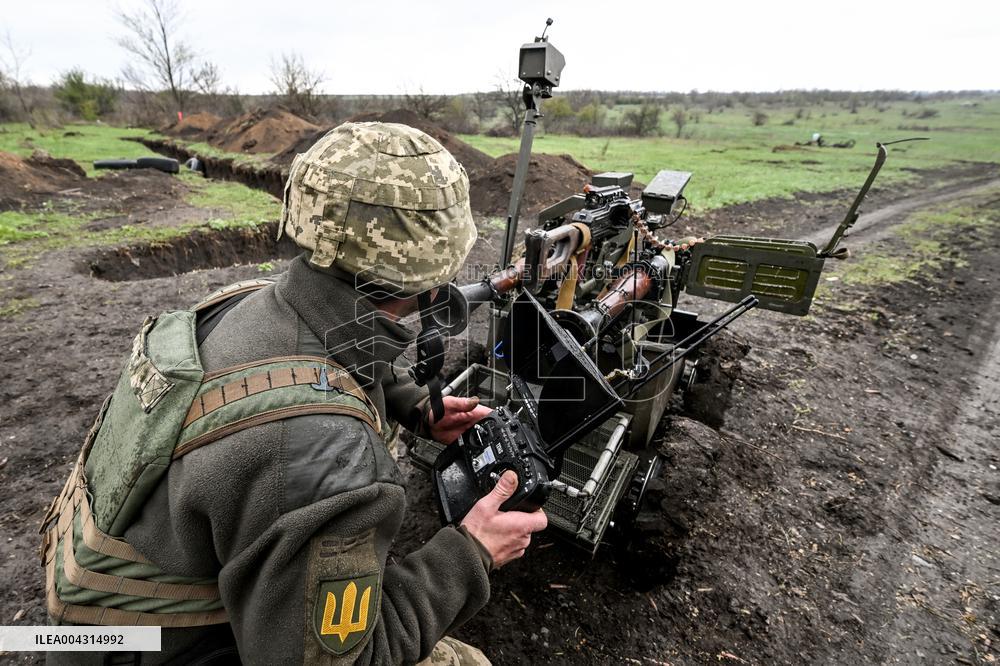 Ukrainian brigade fighting in Zaporizhzhia direction gets ground drone