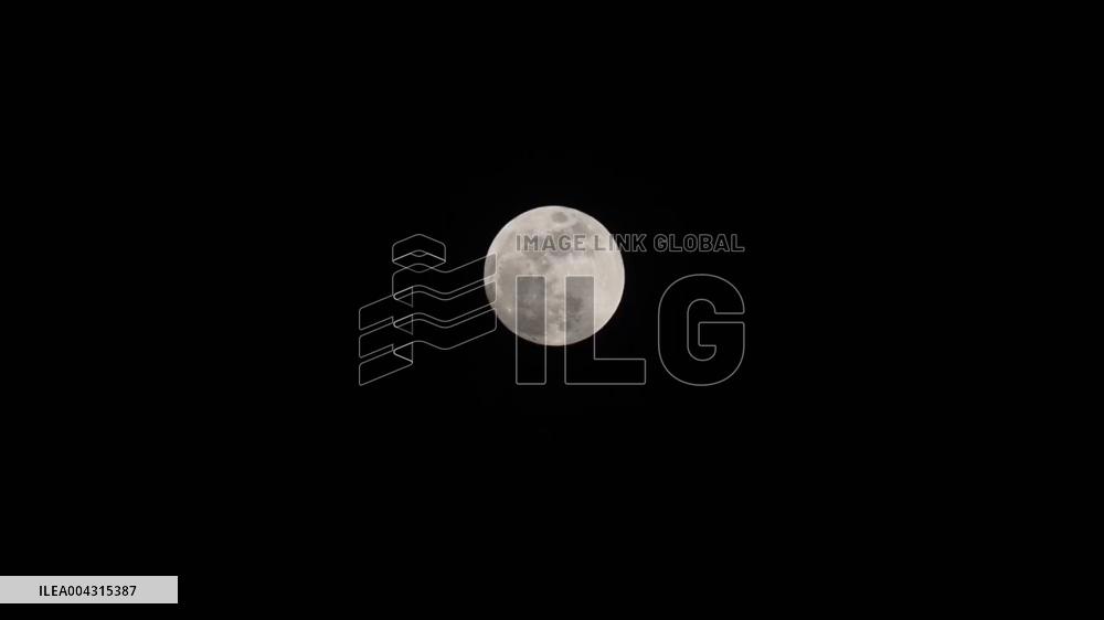 April’s Full Moon Graces Night Sky 2