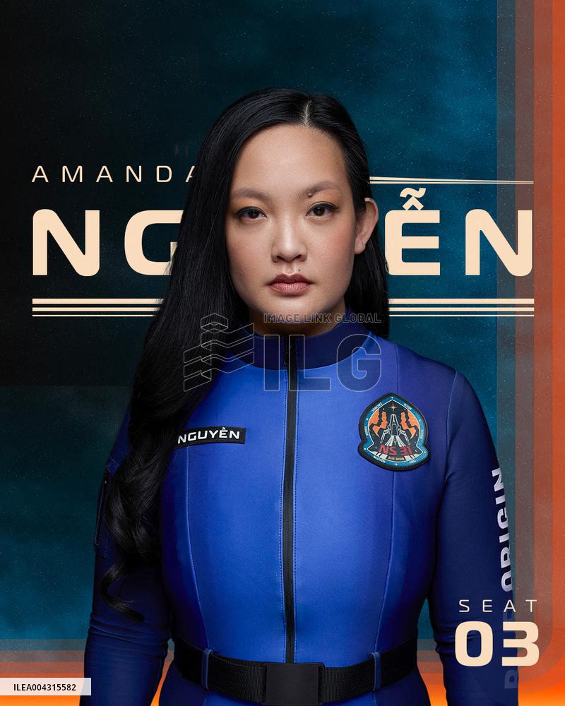 BlueOrigin New Shepard-31 Portrait Card Crew