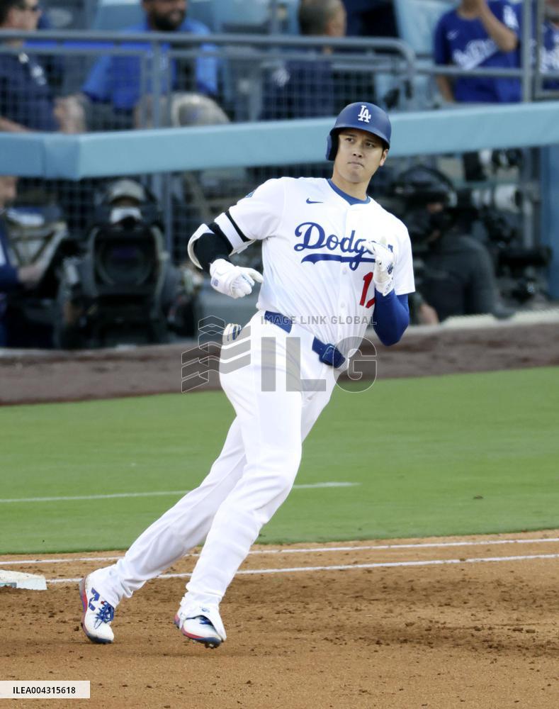 Baseball: Cubs vs. Dodgers