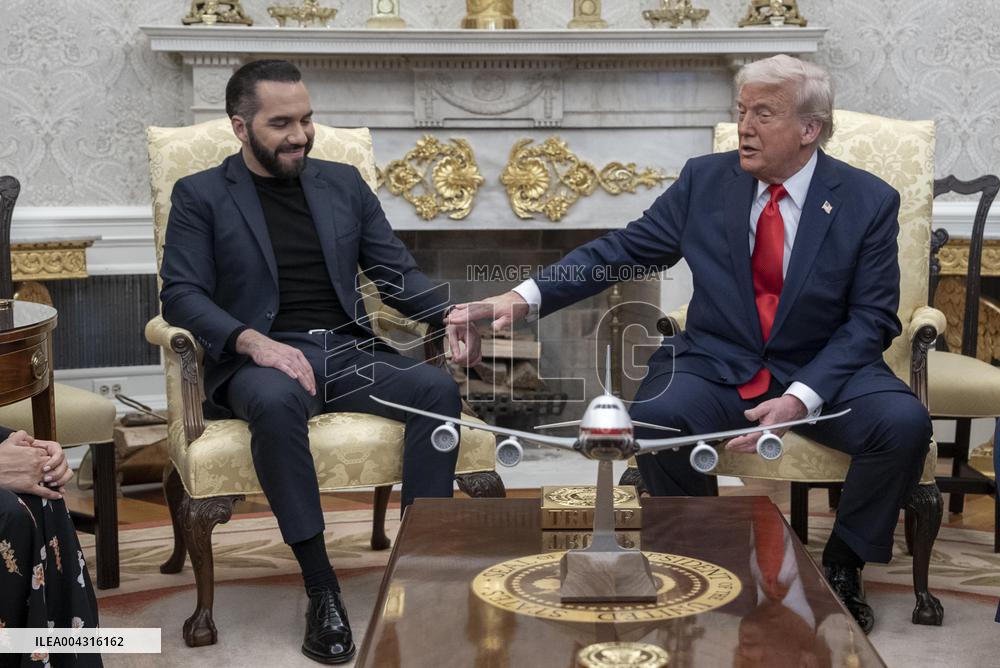 U.S. President Donald Trump meets with El Salvador President Nayib Bukele