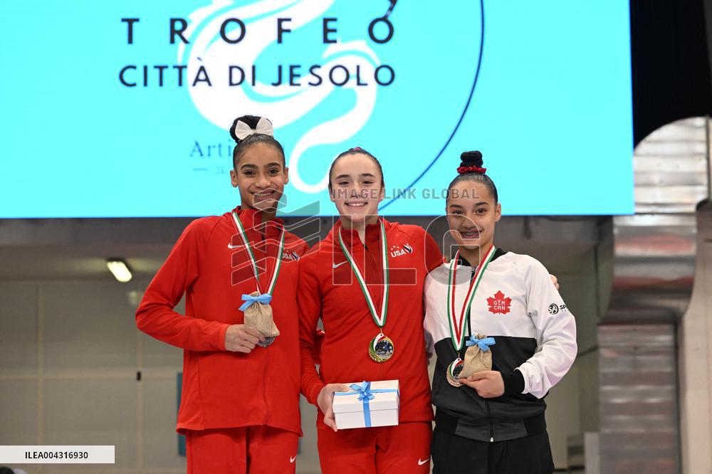 ALTRO - Ginnastica - Trophy Artistic Gymnastics