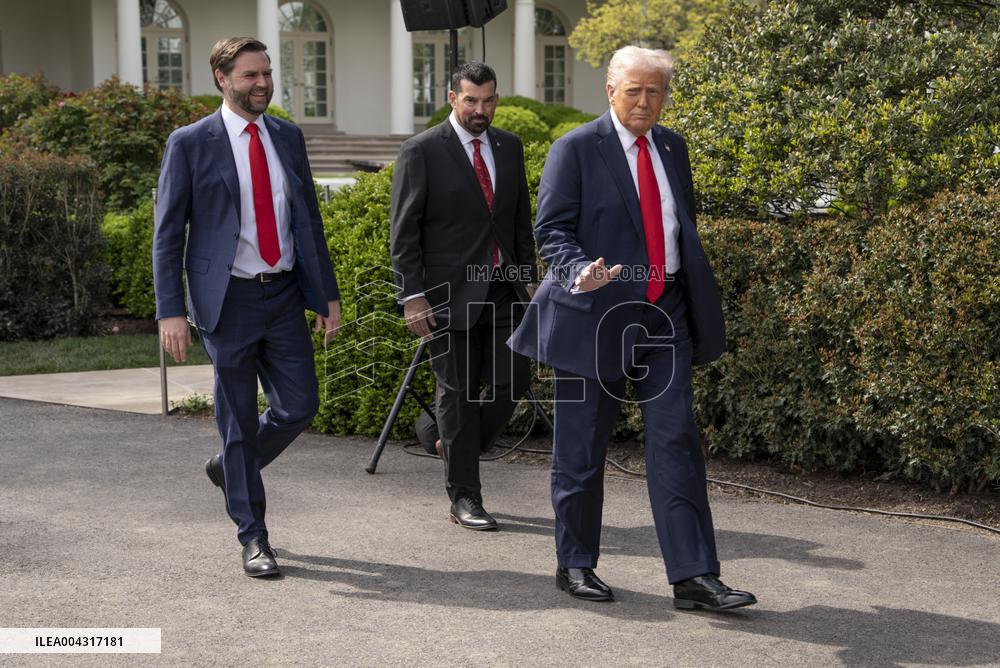 President Trumpwith the College Football National Champions Ohio State University