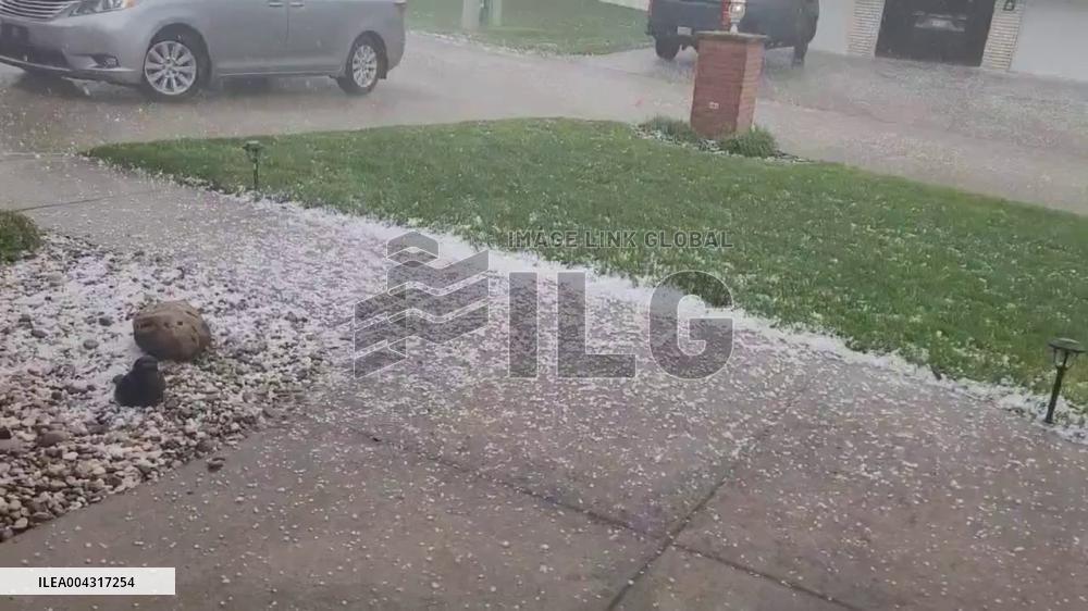 US: Severe Thunderstorm Brings Large Hail, Damage to Charleston, West Virginia