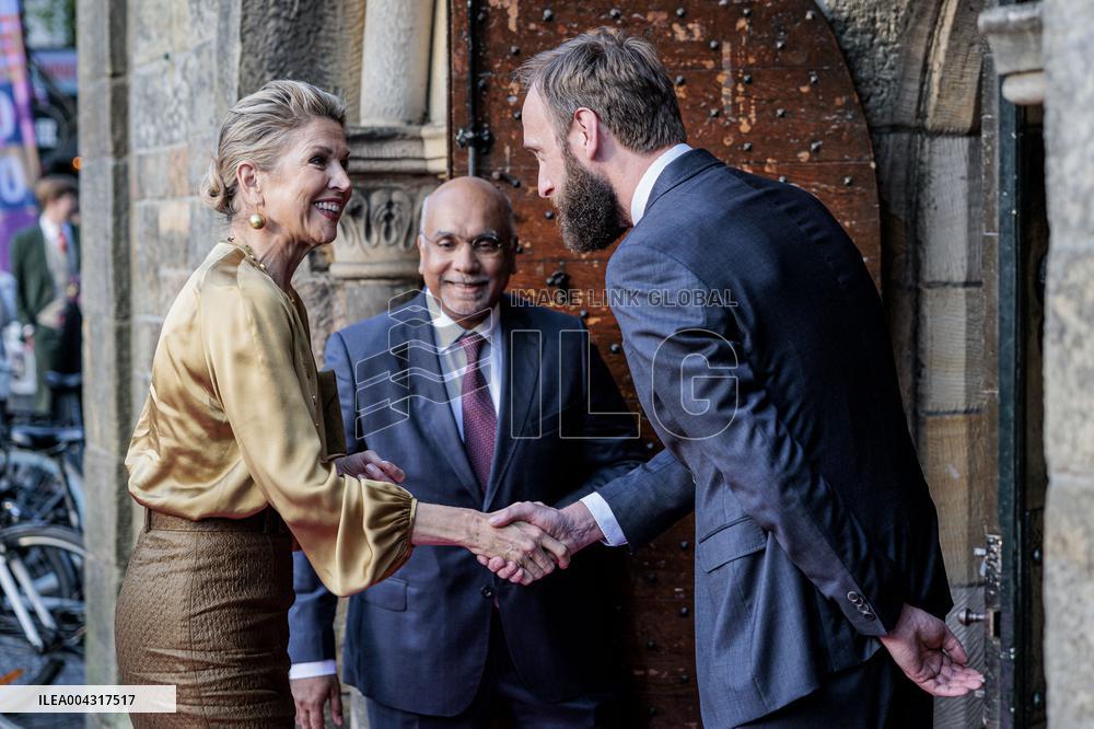 Queen Máxima Visits 'Quantum For Everyone - Enschede