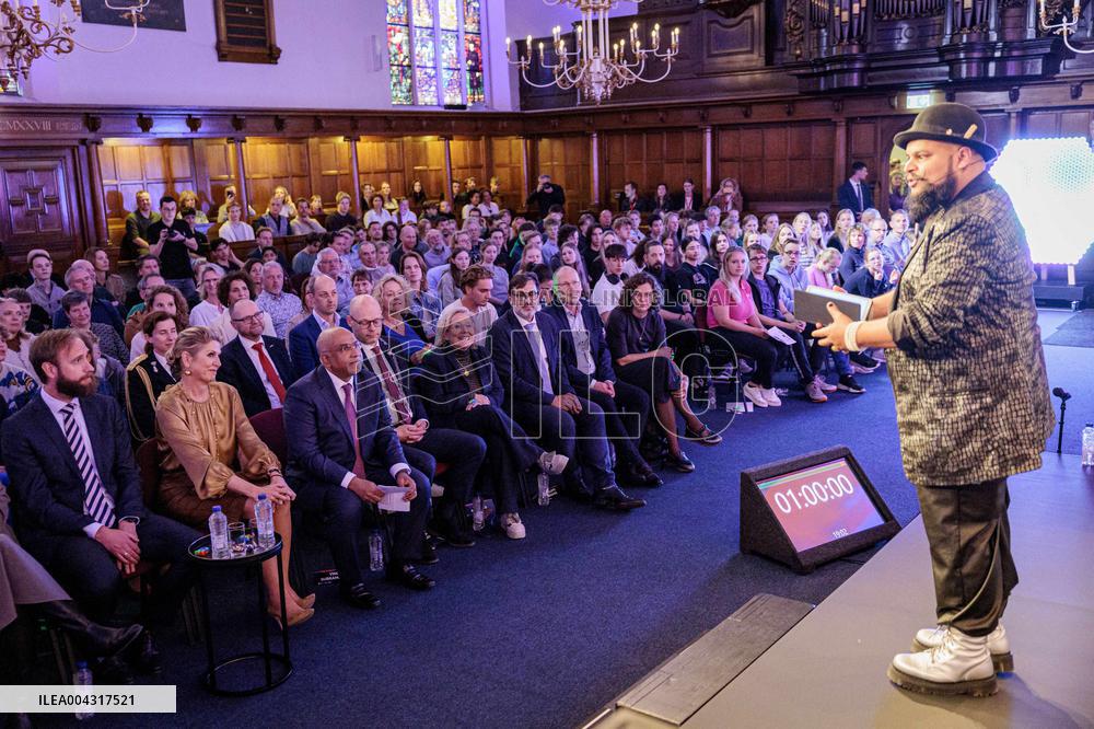 Queen Máxima Visits 'Quantum For Everyone - Enschede