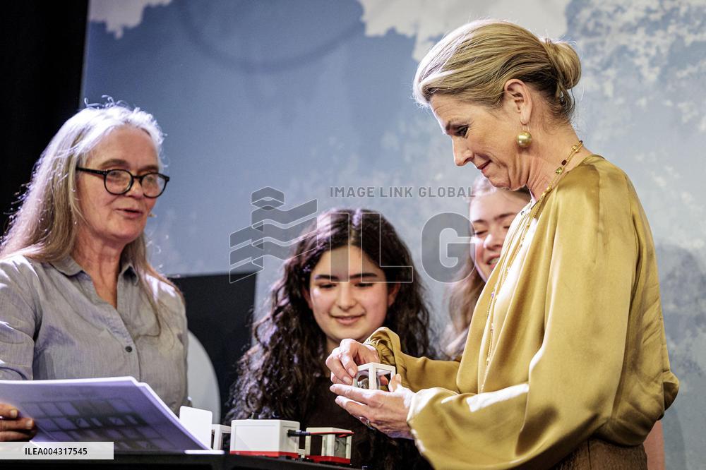Queen Máxima Visits 'Quantum For Everyone - Enschede