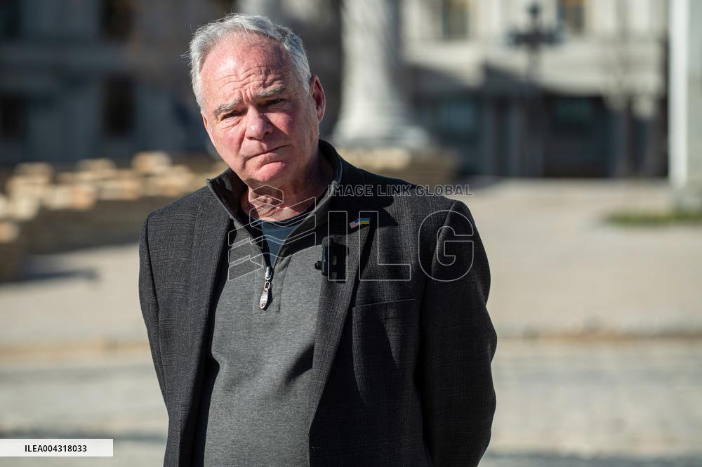 News conference of US Senator Tim Kaine in Kyiv